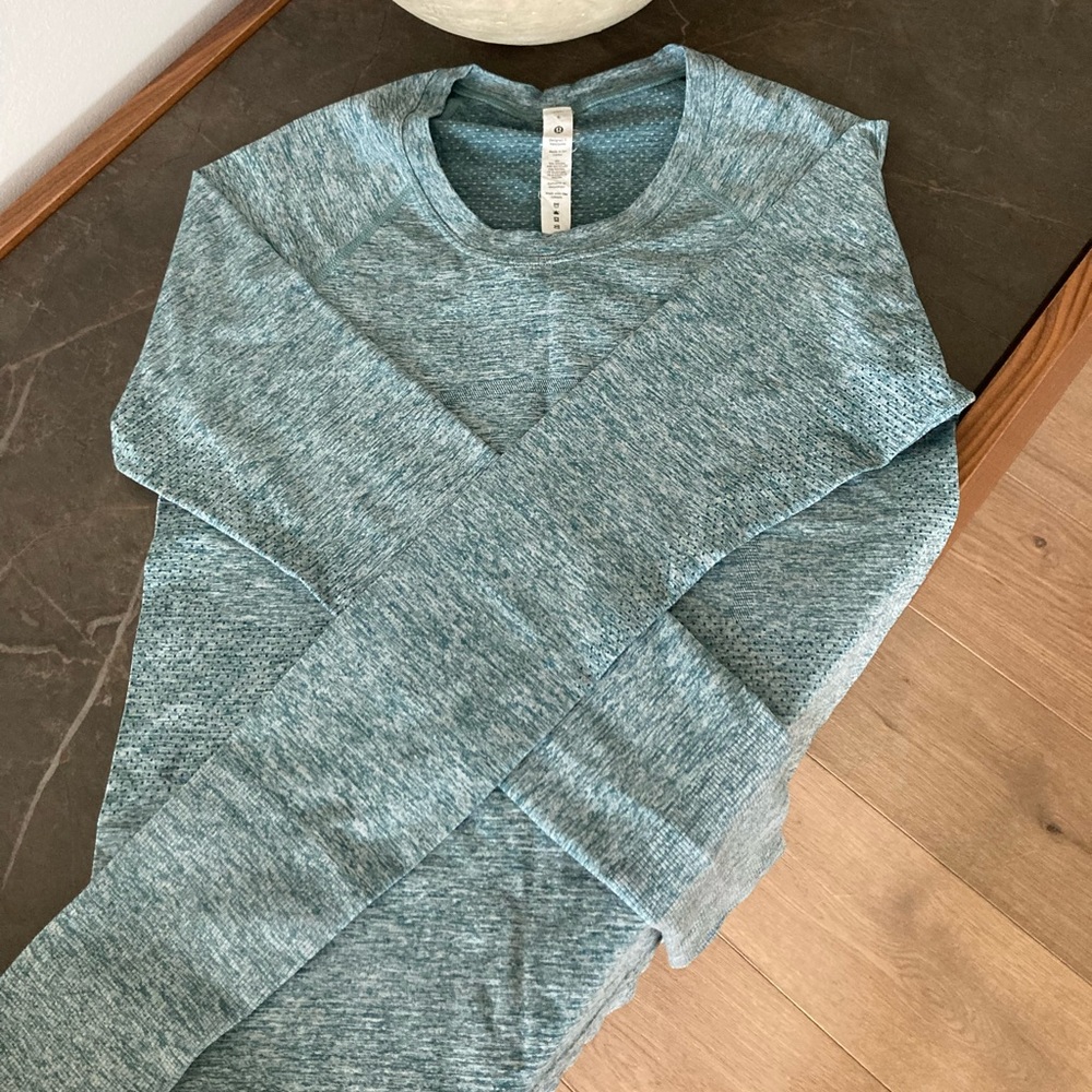Lululemon swiftly tech 2.0 race length long sleeve